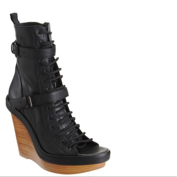Ann Demeulemeester Black Wedge Lace Up Ankle Boots! - Picture 2 of 11